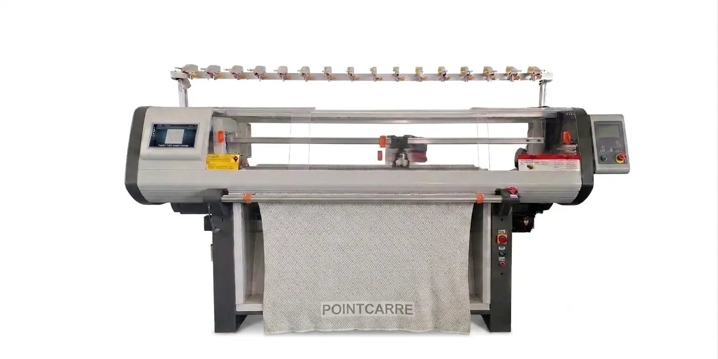 Flat knitting machine compatible with Pointcarre Knit design software